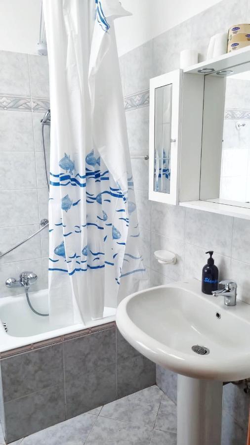 Ubetty Village Center Two-Bedrooms Apartment 5Terreparco Рио Маджоре Екстериор снимка